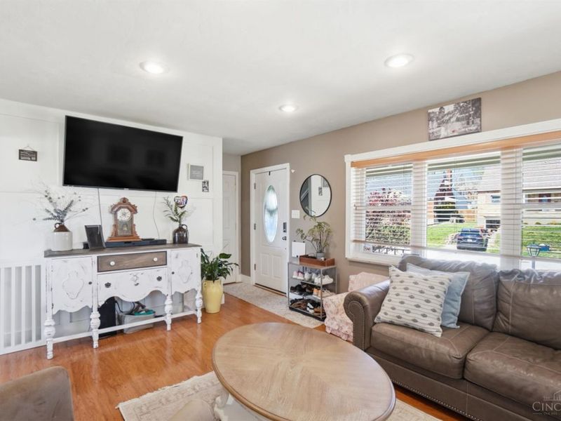 5725 Green Acres Court, Cincinnati, OH 45248 Photo 11