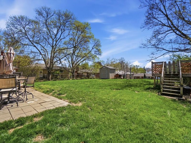 5725 Green Acres Court, Cincinnati, OH 45248 Photo 39