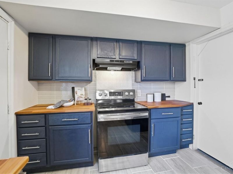 6024 Sunridge Drive, Cincinnati, OH 45224 Photo 13