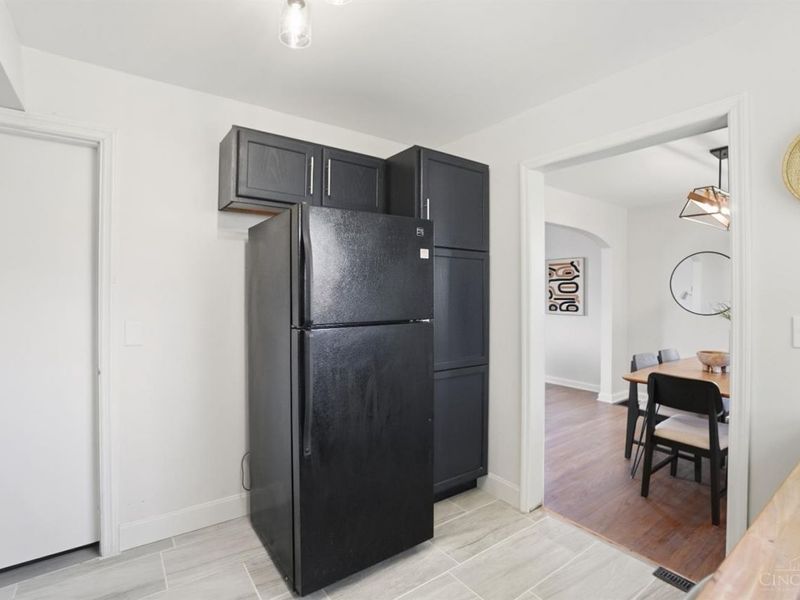 6024 Sunridge Drive, Cincinnati, OH 45224 Photo 14