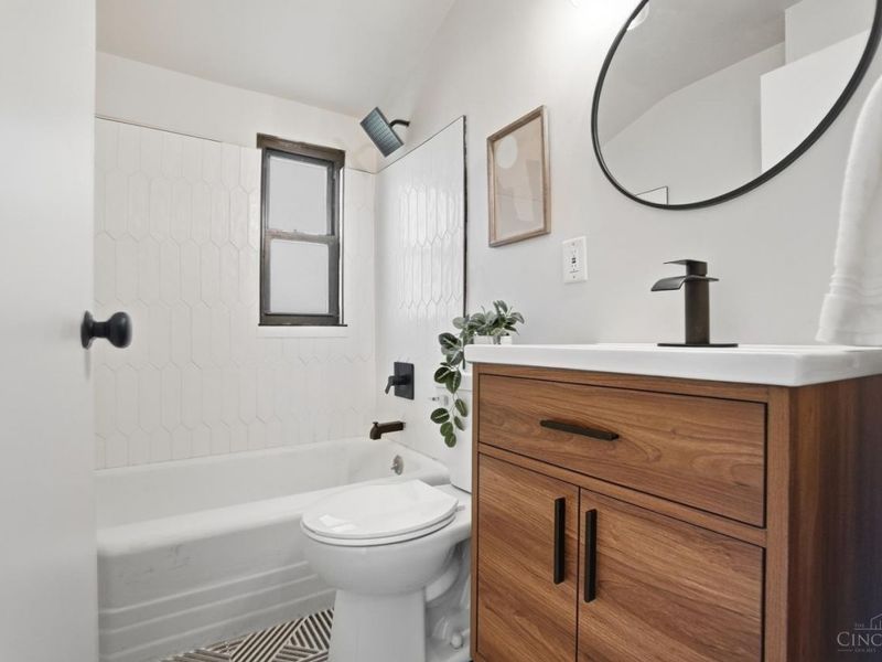 6024 Sunridge Drive, Cincinnati, OH 45224 Photo 22