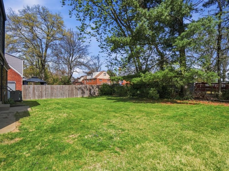 6024 Sunridge Drive, Cincinnati, OH 45224 Photo 39