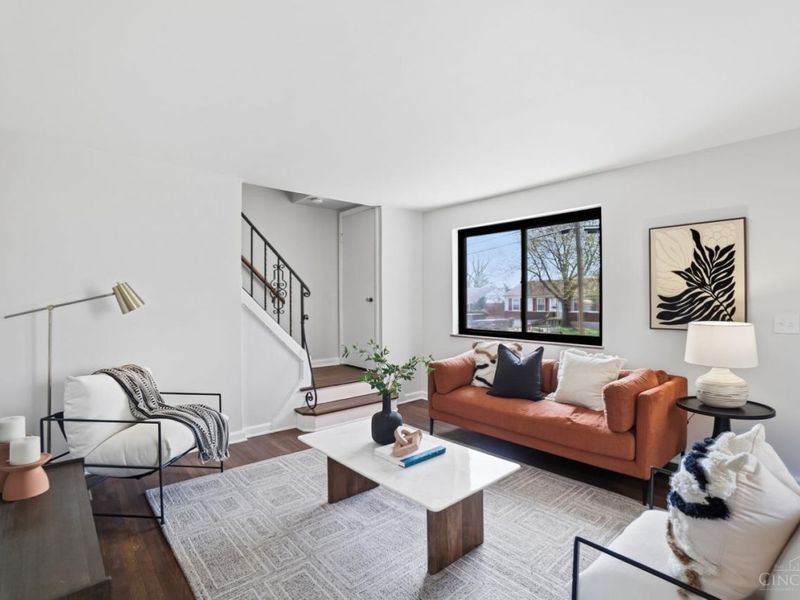 6024 Sunridge Drive, Cincinnati, OH 45224 Photo 6