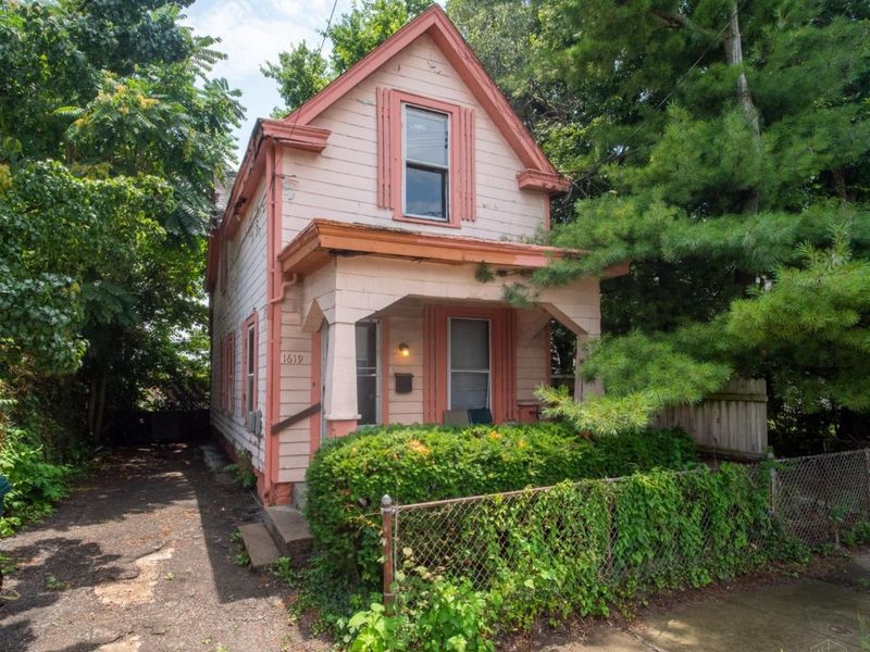 1619 Burgoyne Street, Cincinnati, OH 45223 Photo 1