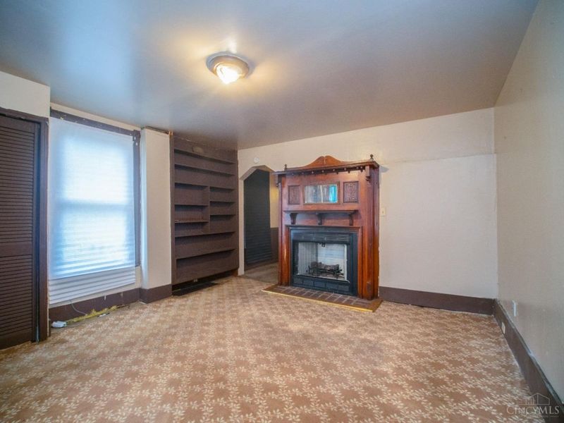 1619 Burgoyne Street, Cincinnati, OH 45223 Photo 4