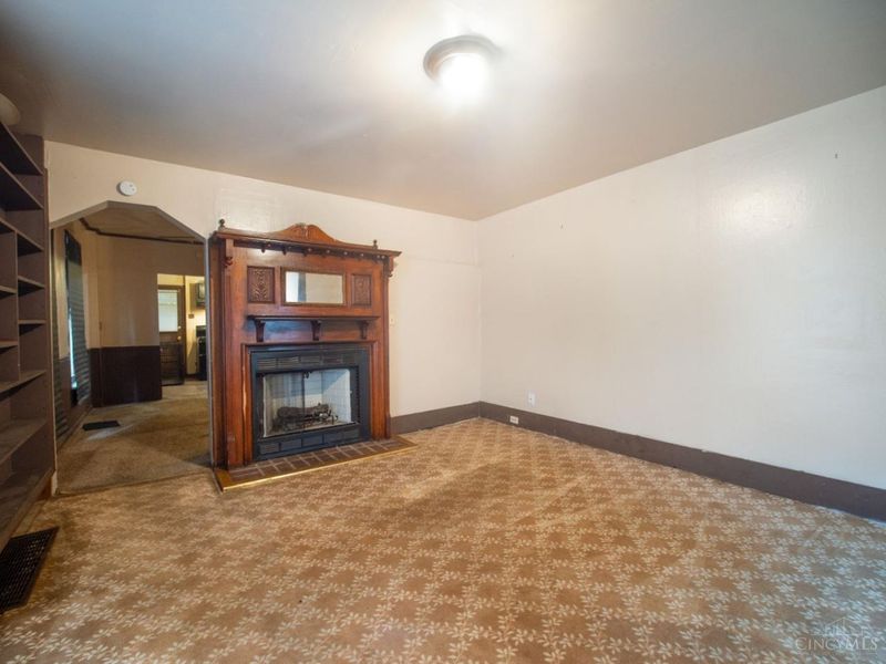 1619 Burgoyne Street, Cincinnati, OH 45223 Photo 5