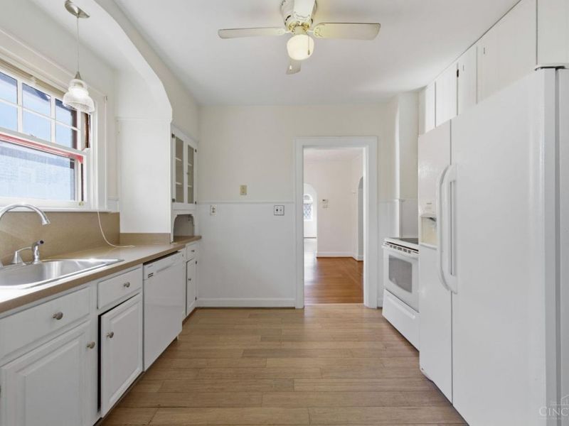 2506 Moundview Drive, Norwood, OH 45212 Photo 16