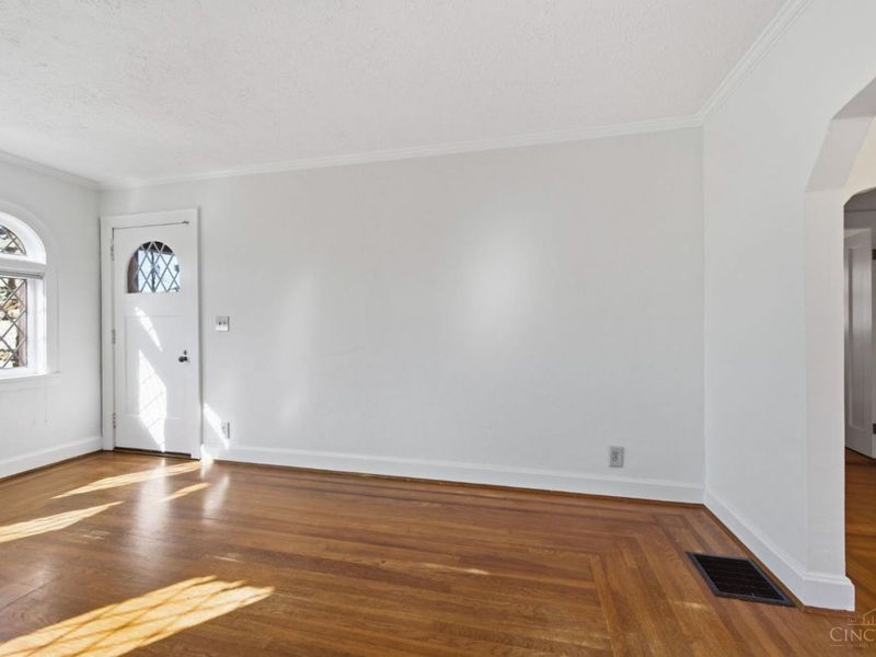 2506 Moundview Drive, Norwood, OH 45212 Photo 9