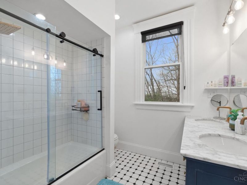 506 Boal Street, Cincinnati, OH 45202 Photo 22