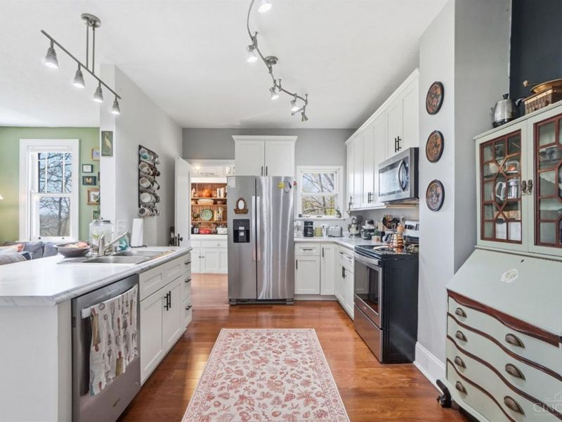 5311 Colerain Avenue, Cincinnati, OH 45223 Photo 9