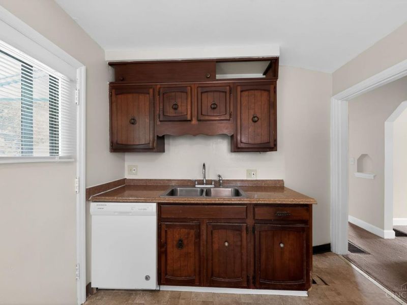 1778 Ashbrook Drive, Cincinnati, OH 45238 Photo 17