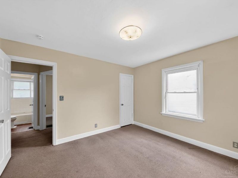 1778 Ashbrook Drive, Cincinnati, OH 45238 Photo 18