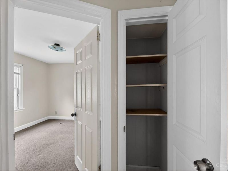 1778 Ashbrook Drive, Cincinnati, OH 45238 Photo 24