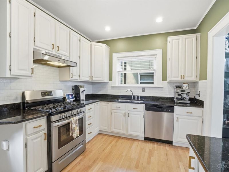 2993 Linwood Avenue, Cincinnati, OH 45208 Photo 18