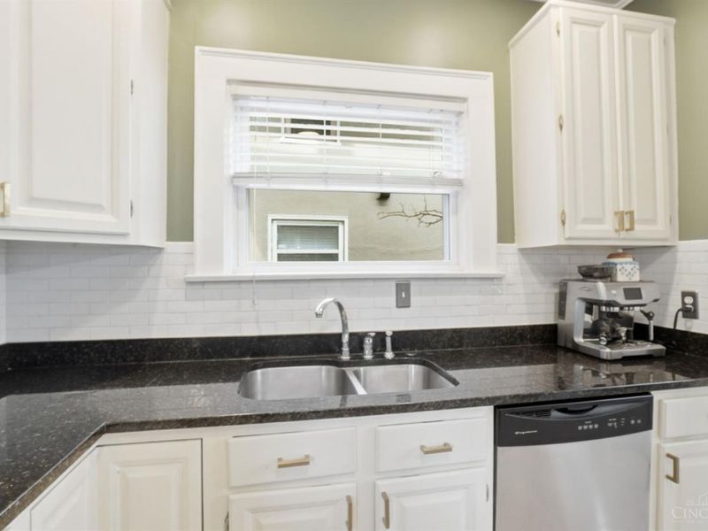 2993 Linwood Avenue, Cincinnati, OH 45208 Photo 20