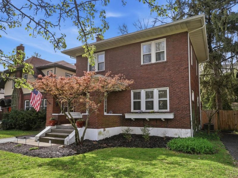 2993 Linwood Avenue, Cincinnati, OH 45208 Photo 3