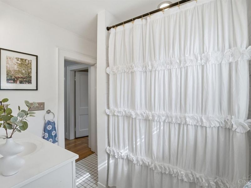 2993 Linwood Avenue, Cincinnati, OH 45208 Photo 32