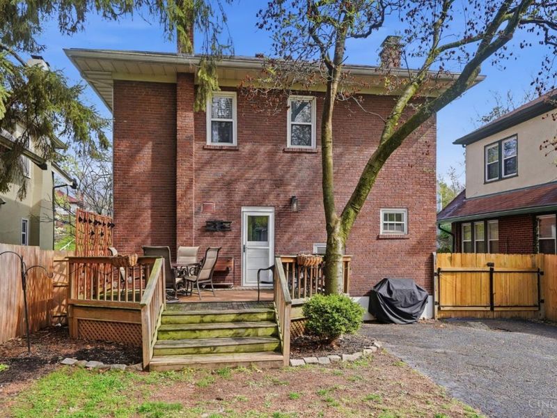 2993 Linwood Avenue, Cincinnati, OH 45208 Photo 42