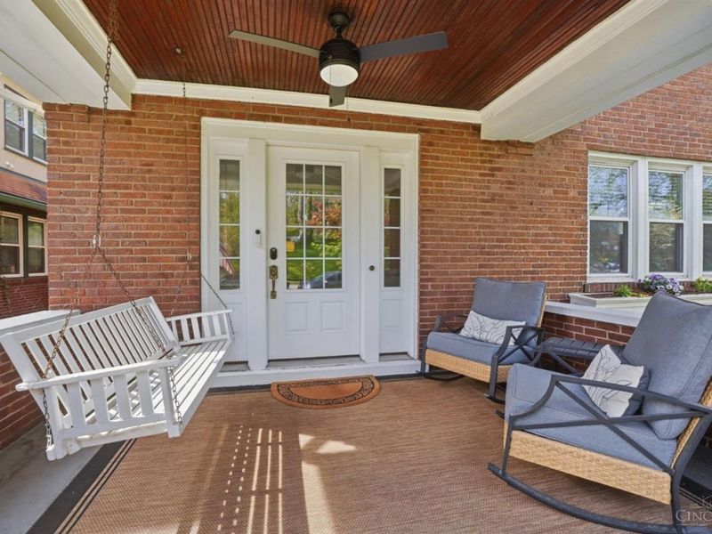 2993 Linwood Avenue, Cincinnati, OH 45208 Photo 6