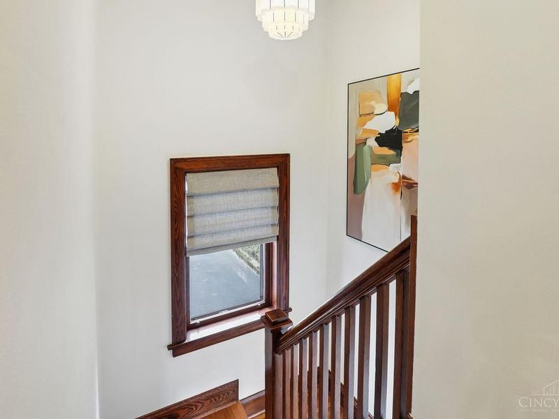 1122 Beverly Hill Drive, Cincinnati, OH 45208 Photo 29