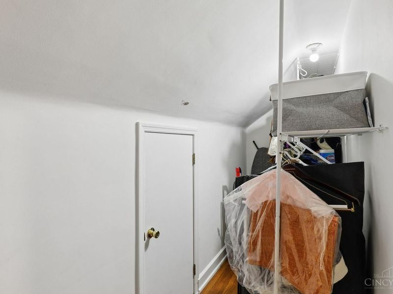 1122 Beverly Hill Drive, Cincinnati, OH 45208 Photo 41