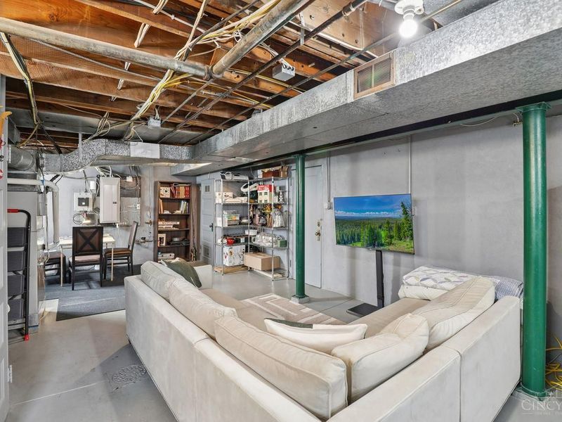 1122 Beverly Hill Drive, Cincinnati, OH 45208 Photo 46