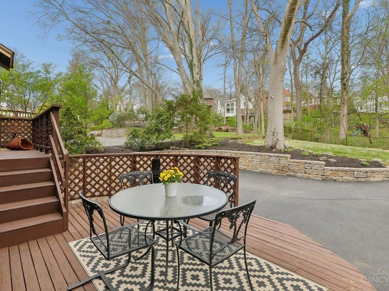 1122 Beverly Hill Drive, Cincinnati, OH 45208 Photo 53