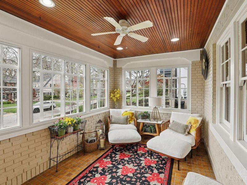 1122 Beverly Hill Drive, Cincinnati, OH 45208 Photo 7