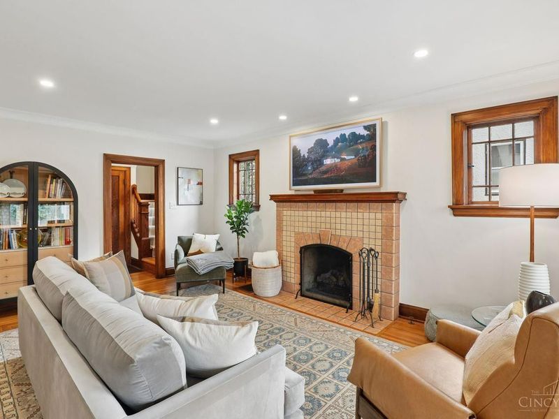 1122 Beverly Hill Drive, Cincinnati, OH 45208 Photo 9