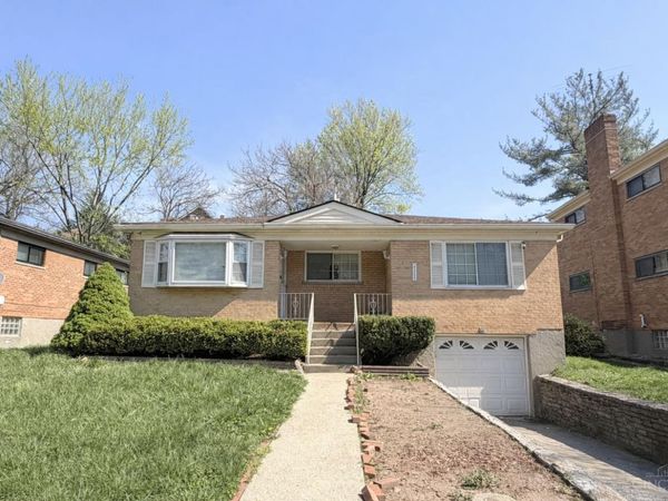 4226 Century Lane, Cincinnati, OH 45205