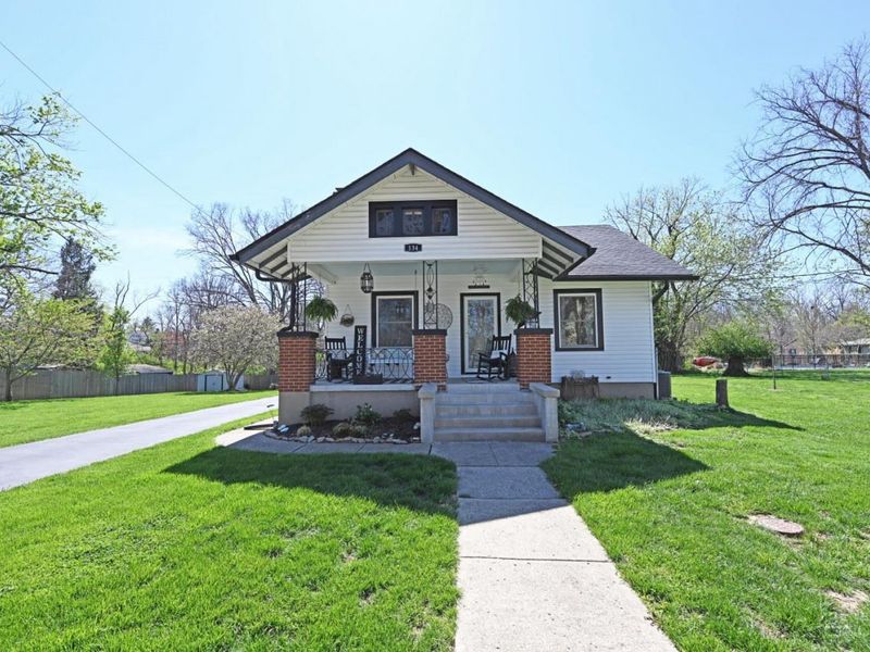 134 Oak Street, Loveland, OH 45140 Photo 2