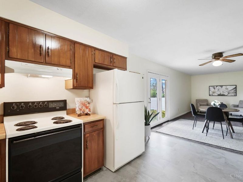 1961 Rollins Drive, Loveland, OH 45140 Photo 14