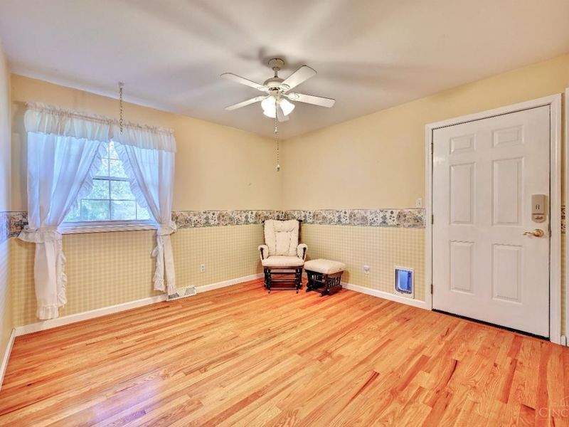 1063 Newcastle Drive, Springfield Twp., OH 45231 Photo 15