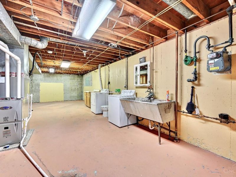 1063 Newcastle Drive, Springfield Twp., OH 45231 Photo 21