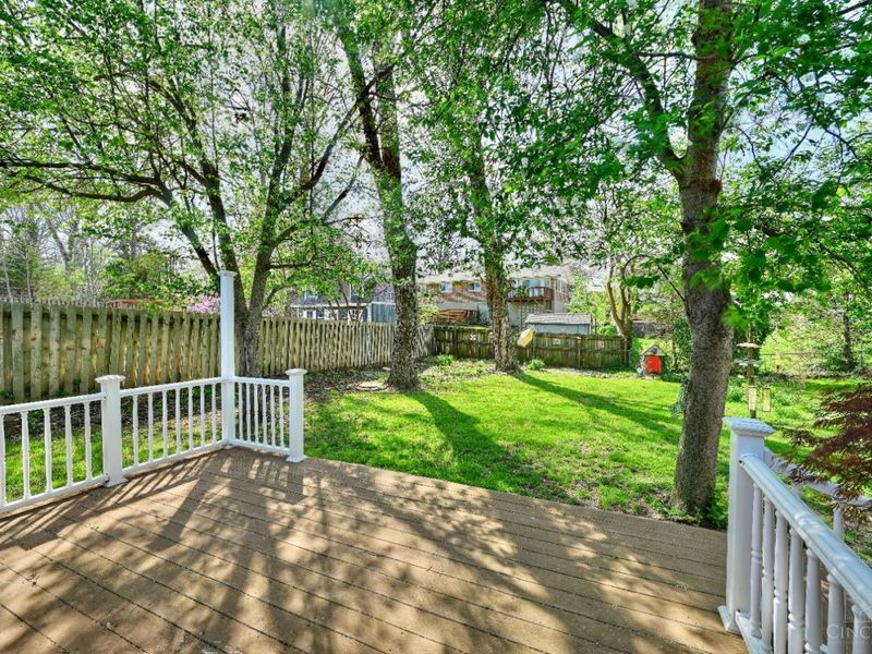 1063 Newcastle Drive, Springfield Twp., OH 45231 Photo 25