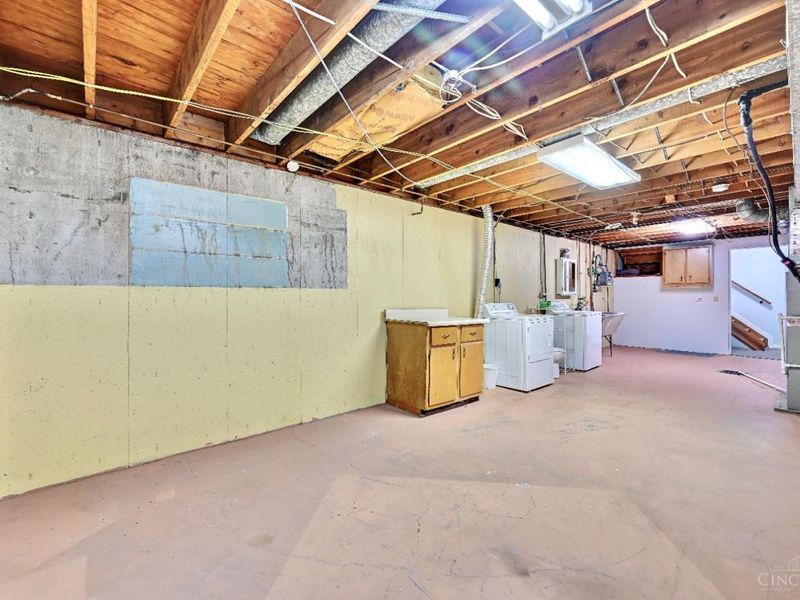 1063 Newcastle Drive, Springfield Twp., OH 45231 Photo 28