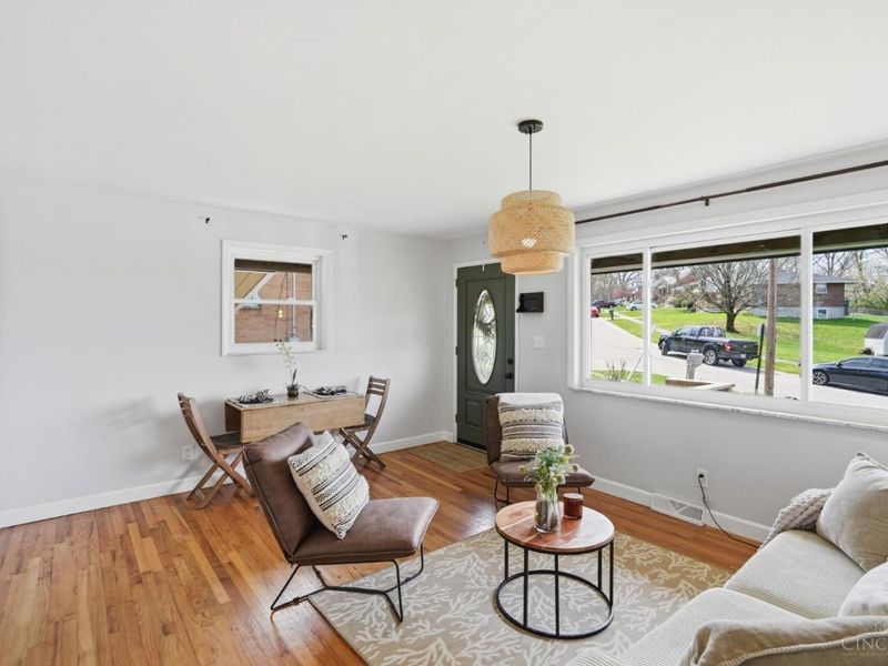 1470 Verdale Drive, Anderson Twp, OH 45230 Photo 8