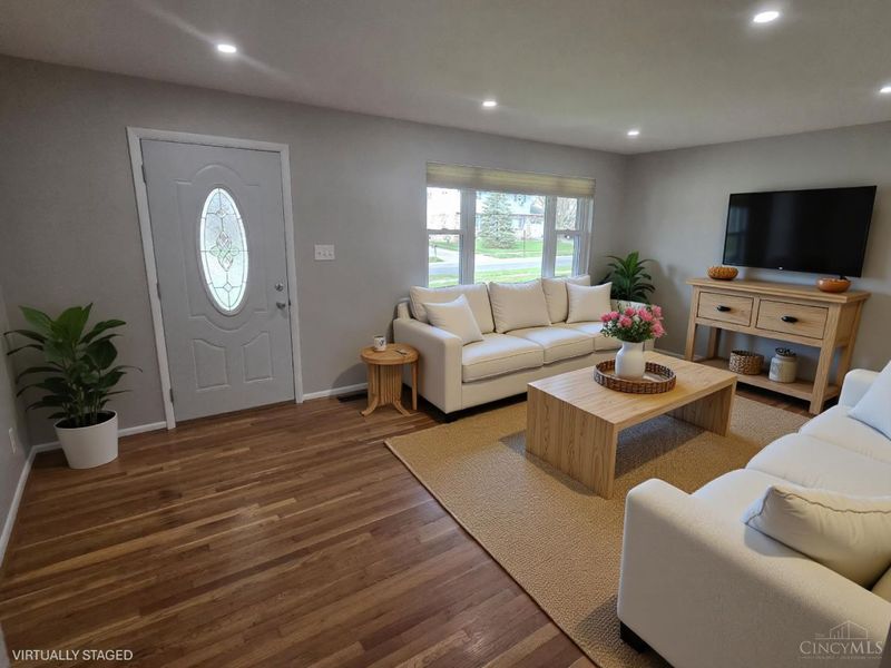 8403 Summitridge Drive, Anderson Twp, OH 45255 Photo 3