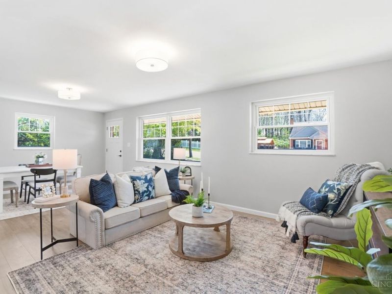 1452 Verdale Drive, Anderson Twp, OH 45230 Photo 7