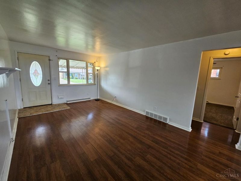 818 Woodyhill Drive, Cincinnati, OH 45238 Photo 12