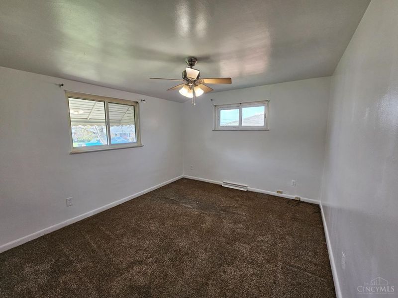 818 Woodyhill Drive, Cincinnati, OH 45238 Photo 29