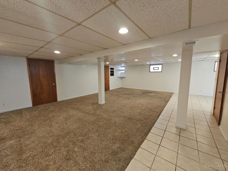 818 Woodyhill Drive, Cincinnati, OH 45238 Photo 32