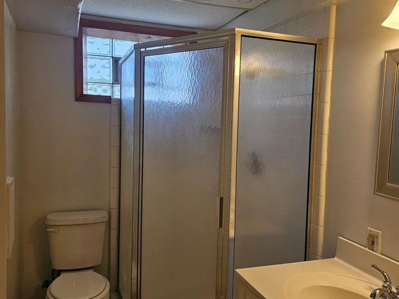 818 Woodyhill Drive, Cincinnati, OH 45238 Photo 38