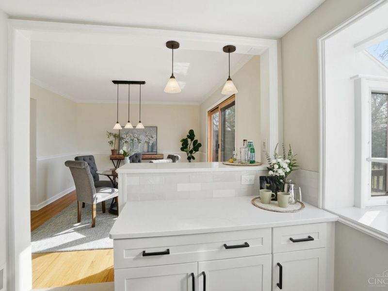 4152 Paxton Woods Drive, Cincinnati, OH 45209 Photo 14