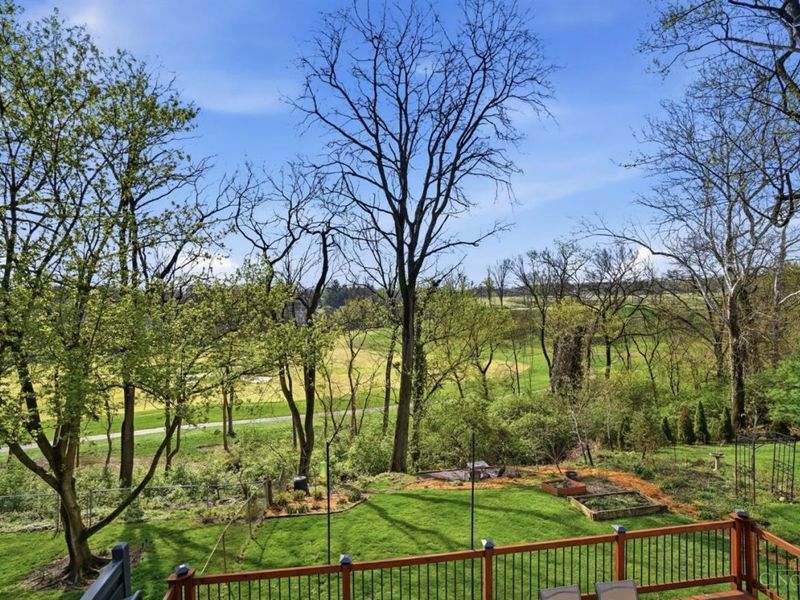 4152 Paxton Woods Drive, Cincinnati, OH 45209 Photo 35