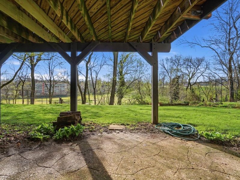 4152 Paxton Woods Drive, Cincinnati, OH 45209 Photo 47