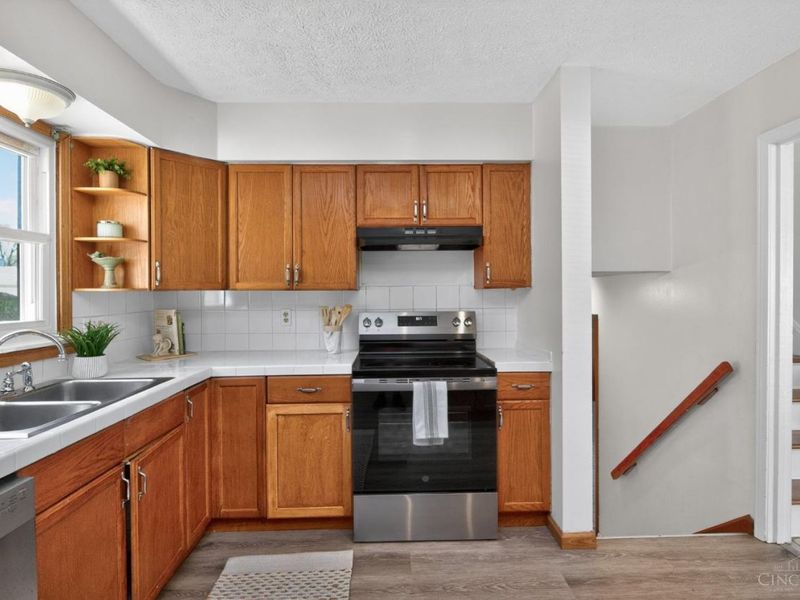 10526 Breedshill Drive, Colerain Township, OH 45231 Photo 11