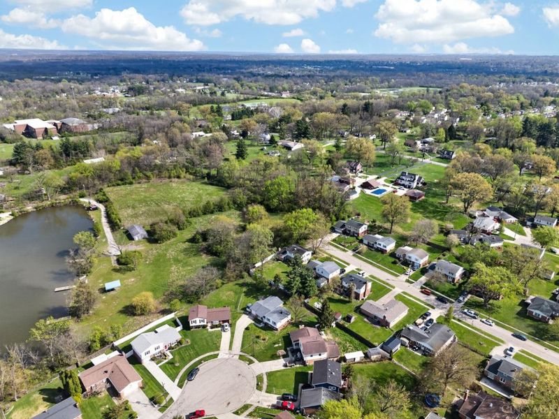 10526 Breedshill Drive, Colerain Township, OH 45231 Photo 3