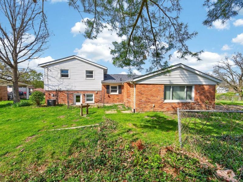 10526 Breedshill Drive, Colerain Township, OH 45231 Photo 5