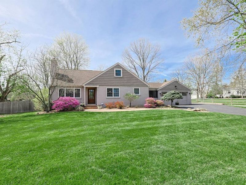 5801 Kenwood Road, Madeira, OH 45243 Photo 1